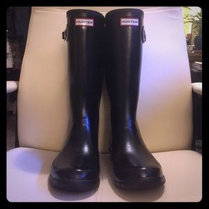 Matte Black Huntress Rain Boots